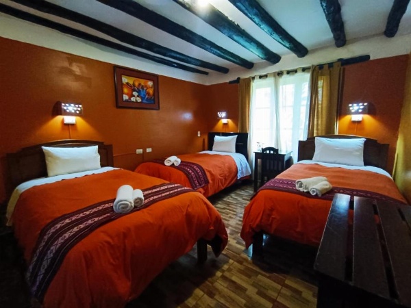 Wayras Hostal image 18